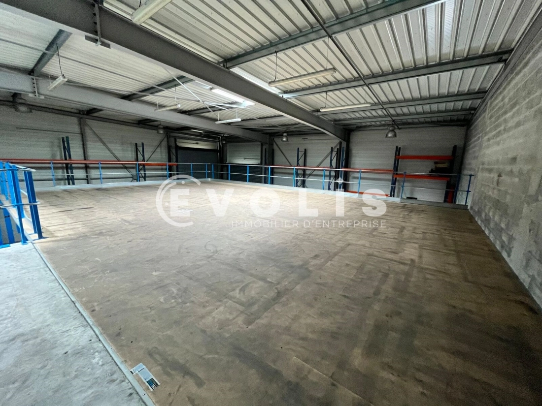 Photo 6 – location Entrepôts / activités	BORDEAUX (33300)