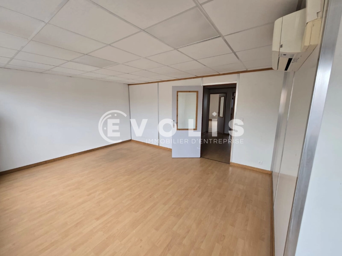 Photo 4 – location bureaux	LISSES (91090)