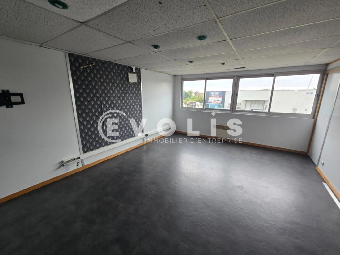 Photo 11 – location bureaux	LISSES (91090)