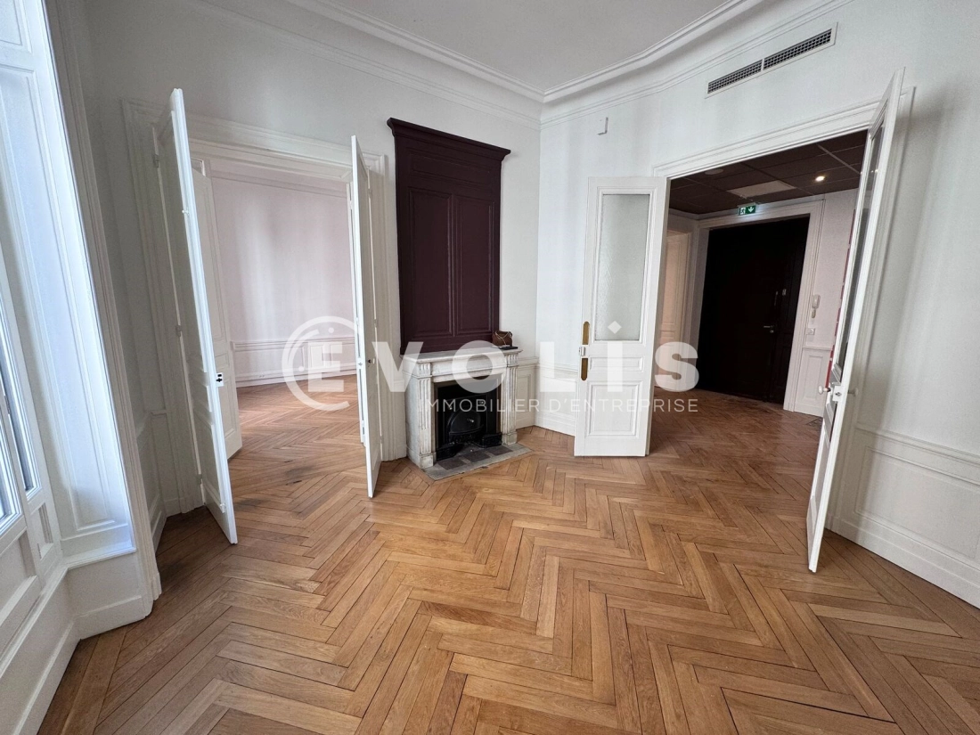 Photo 8 – location bureaux	LYON (69002)