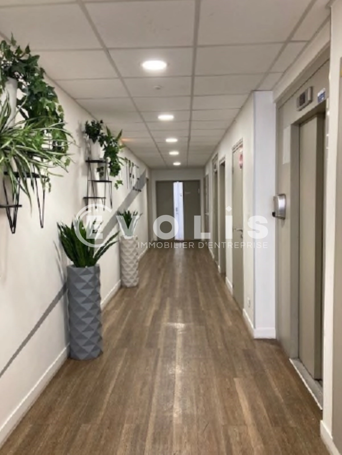 Photo 1 – vente bureaux	LEVALLOIS PERRET (92300)