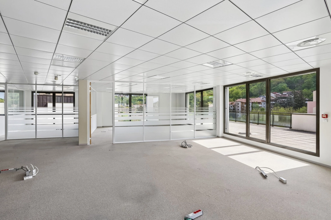 Photo 1 – location bureaux	LYON (69004)