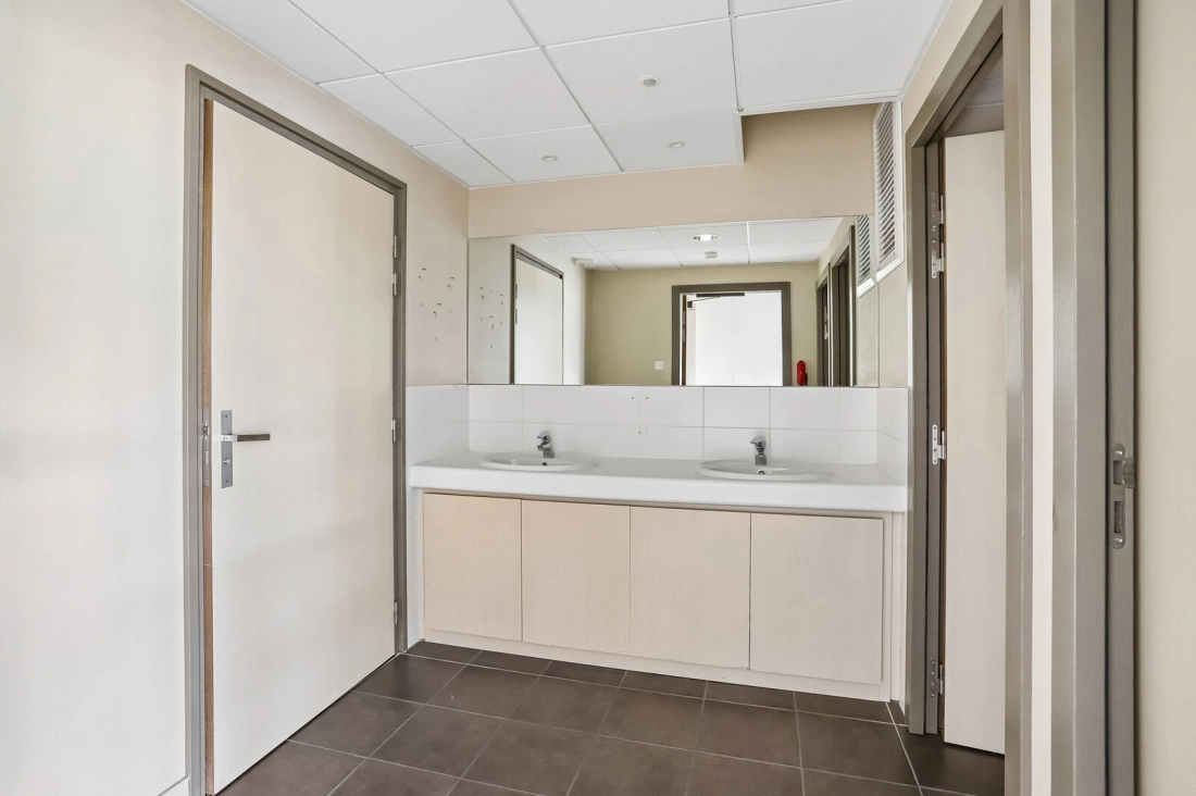 Photo 12 – location bureaux	LYON (69004)