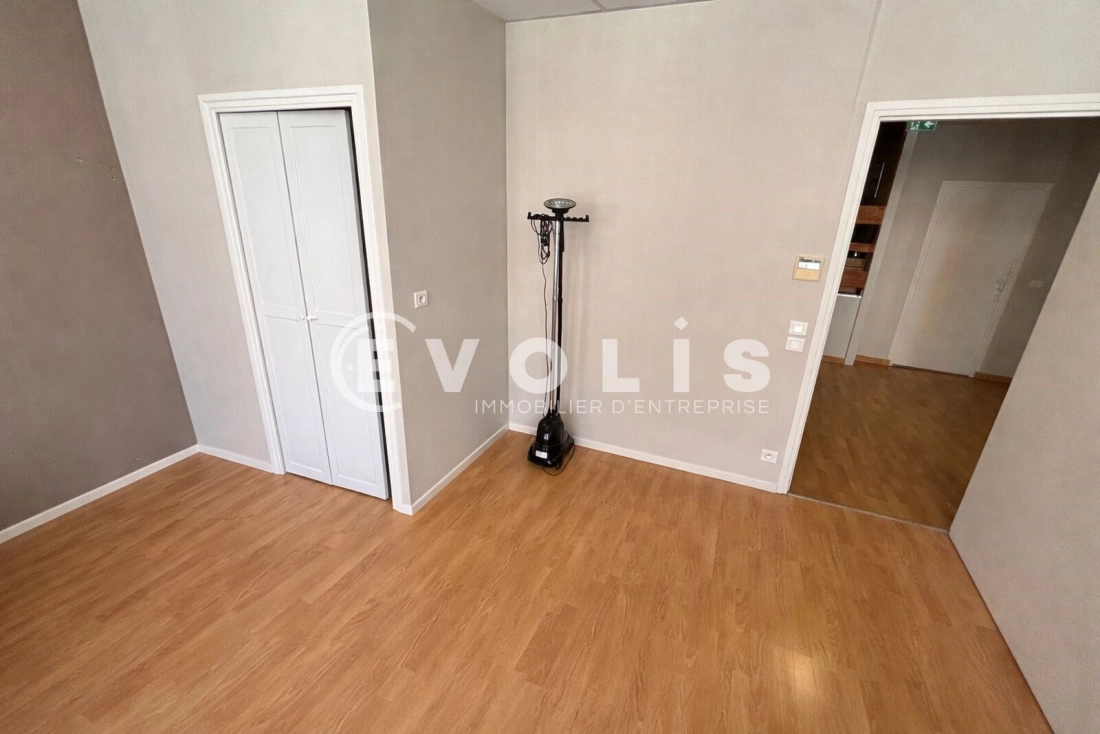Photo 2 – location bureaux	AMIENS (80000)