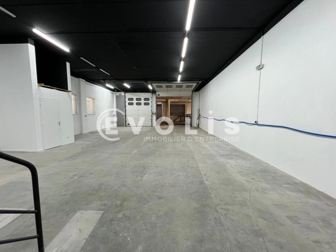 Photo 3 – vente Entrepôts / activités	BRIGNAIS (69530)