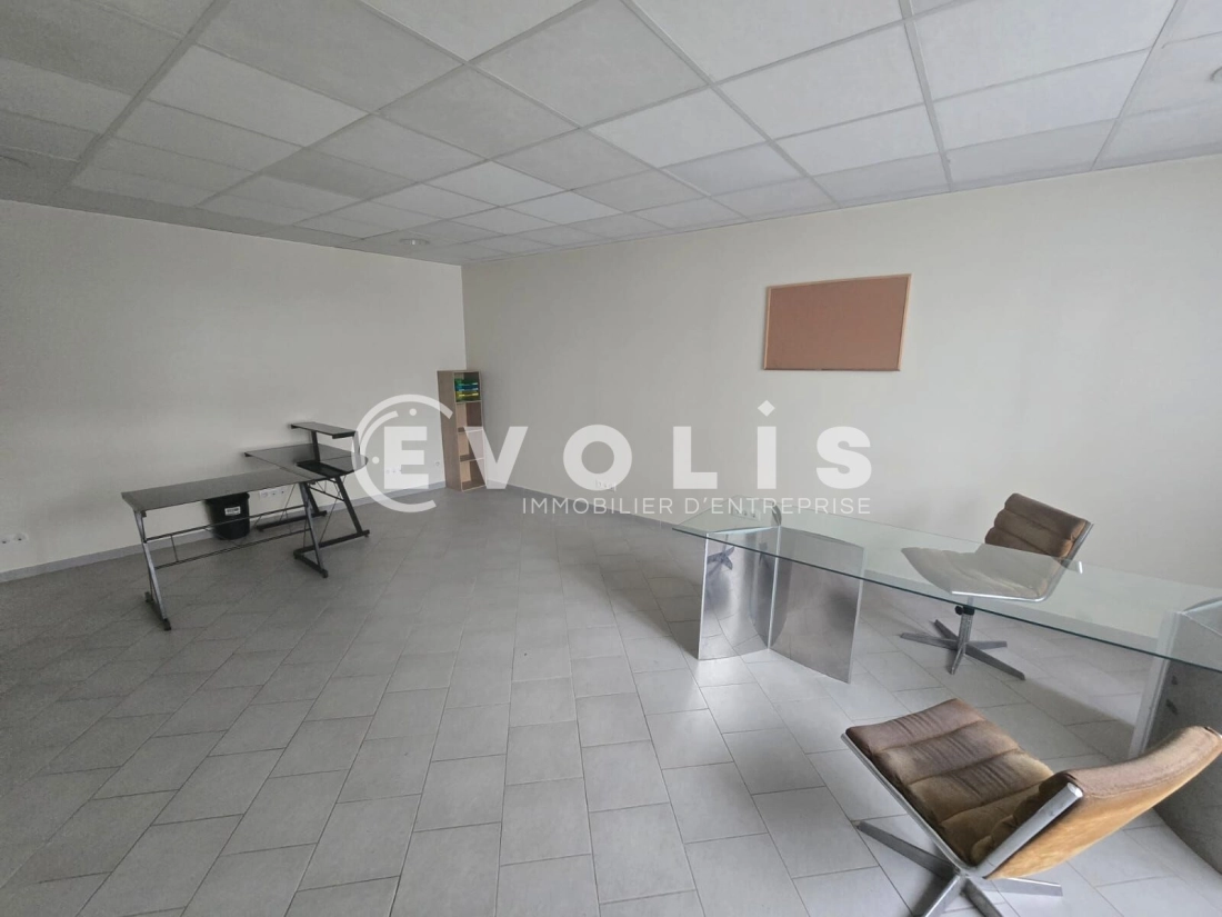 Photo 1 – location bureaux	ETAMPES (91150)