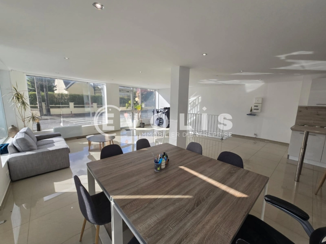 Photo 1 – vente Locaux commerciaux	VIRY CHATILLON (91170)