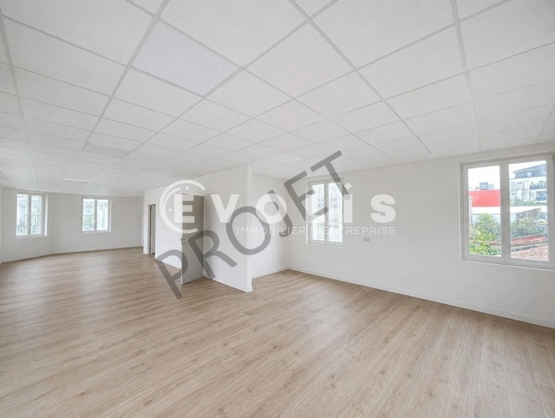 Photo 3 – location bureaux	BORDEAUX (33300)