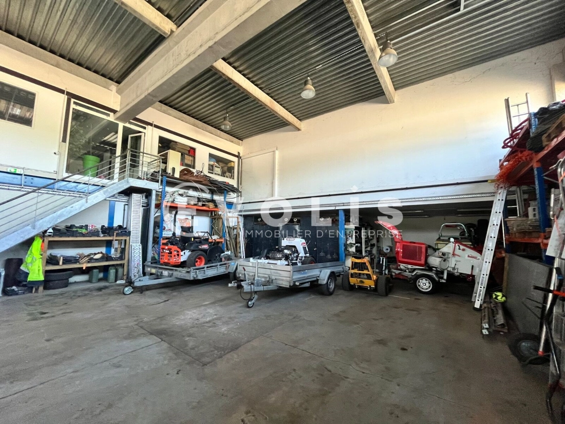 Photo 4 – location Entrepôts / activités	MERIGNAC (33700)