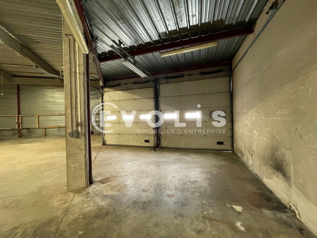 Photo 8 – location Entrepôts / activités	EYSINES (33320)