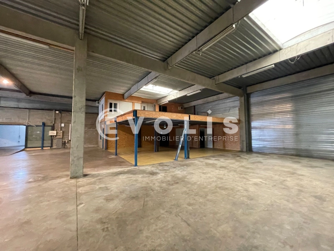 Photo 5 – location Entrepôts / activités	EYSINES (33320)
