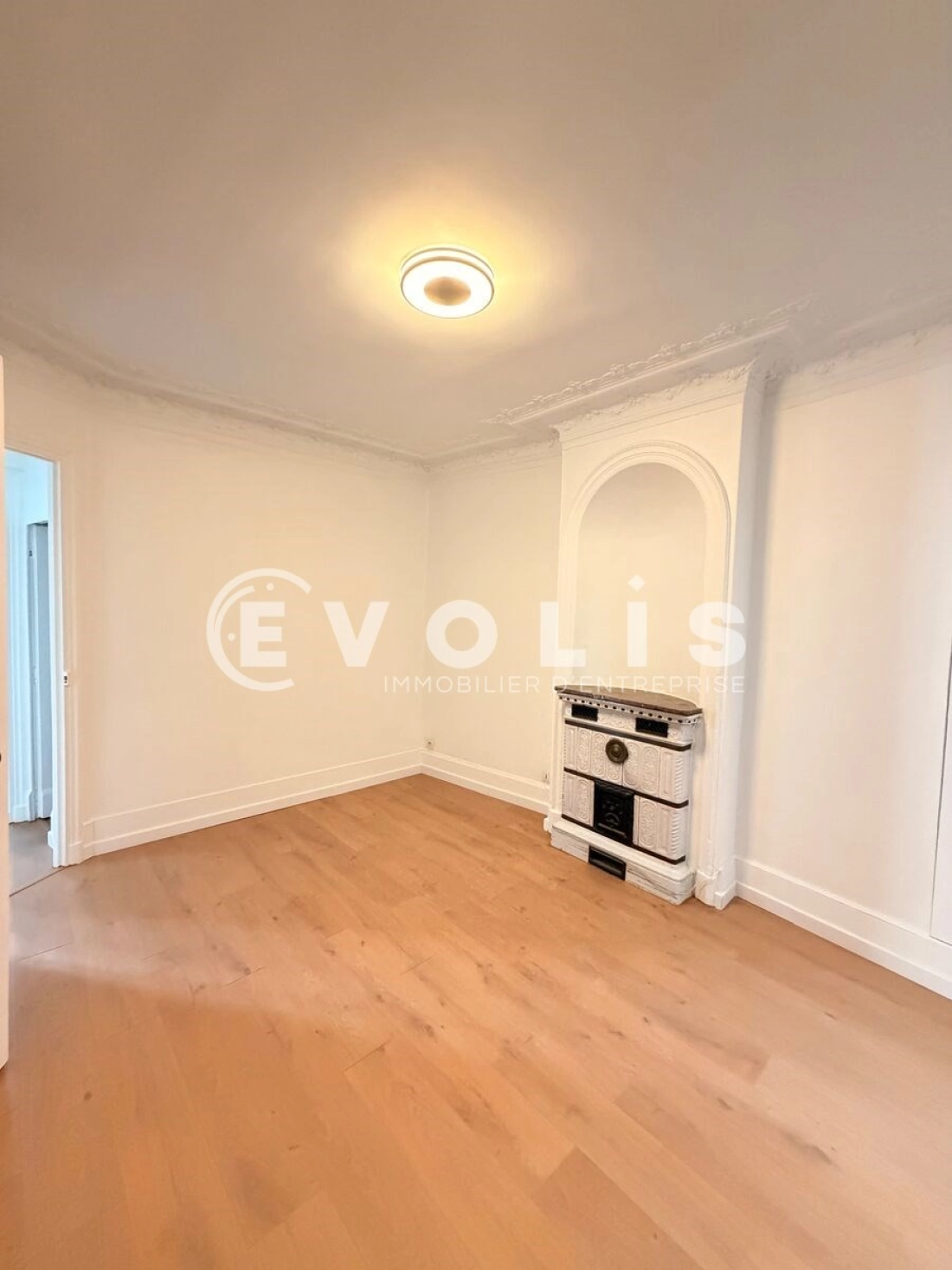 Photo 4 – location bureaux	PARIS (75001)