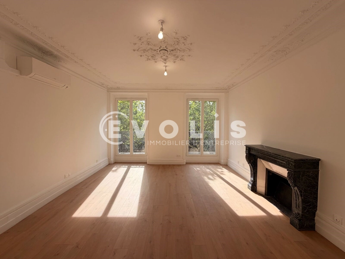 Photo 1 – location bureaux	PARIS (75001)