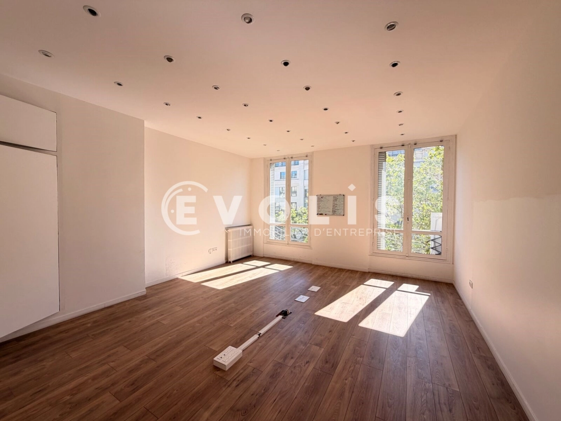 Photo 1 – location bureaux	PARIS (75016)