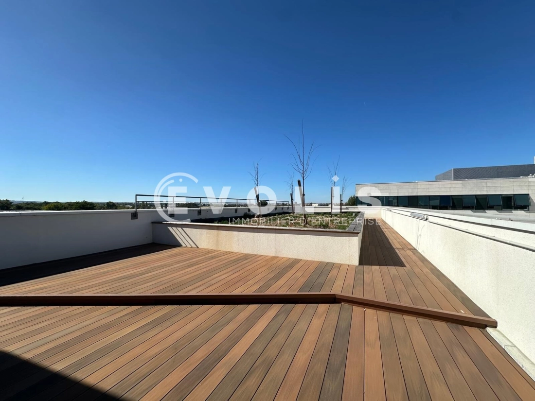 Photo 12 – location Entrepôts / activités	NANTERRE (92000)