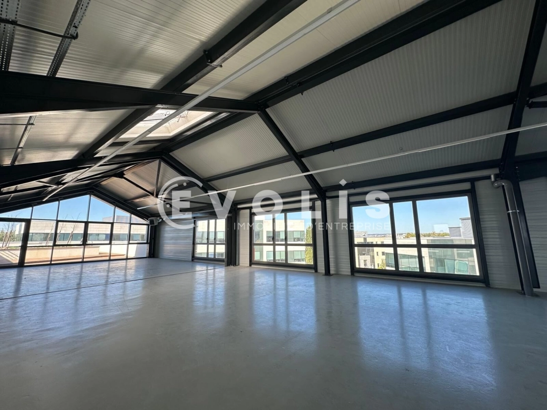 Photo 8 – location Entrepôts / activités	NANTERRE (92000)