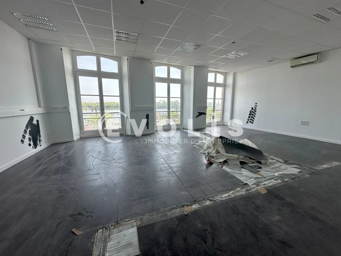 Photo 2 – location bureaux	BORDEAUX (33000)