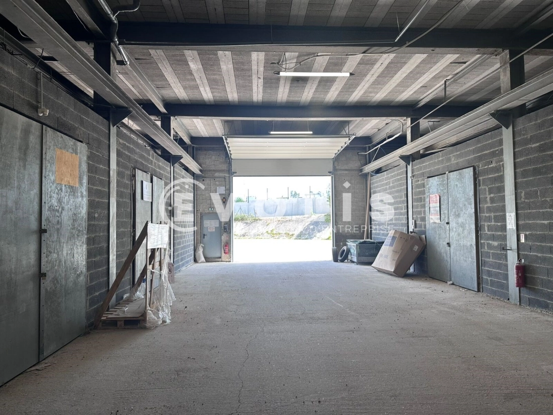 Photo 3 – location Entrepôts / activités	TRESSES (33370)