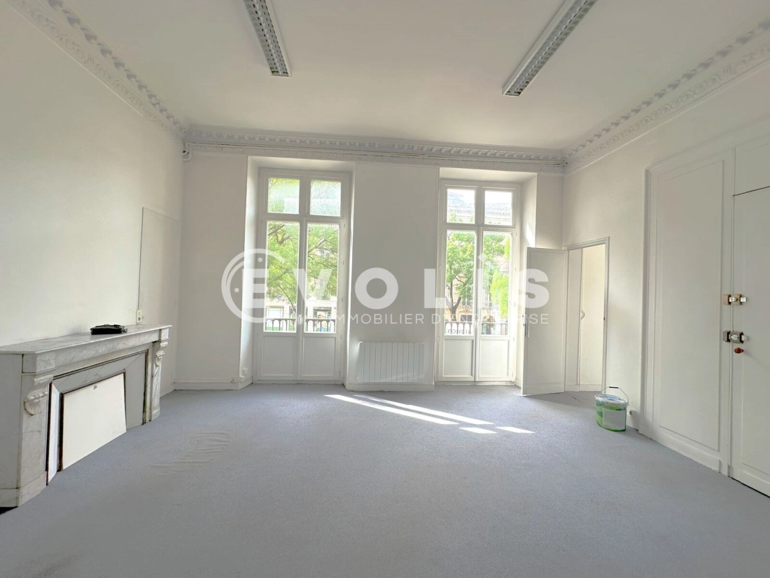 Photo 2 – location bureaux	BORDEAUX (33000)