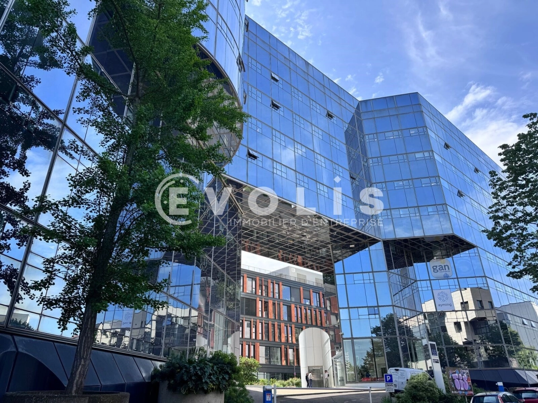 Photo 1 – location bureaux	LYON (69009)