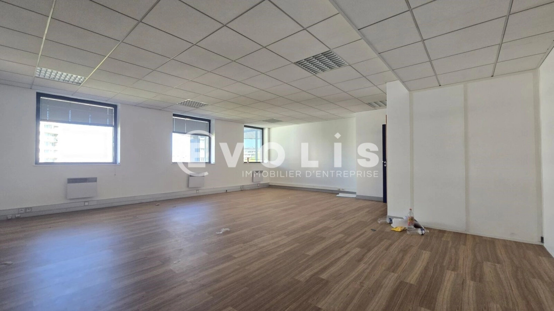 Photo 5 – location bureaux	IVRY SUR SEINE (94200)