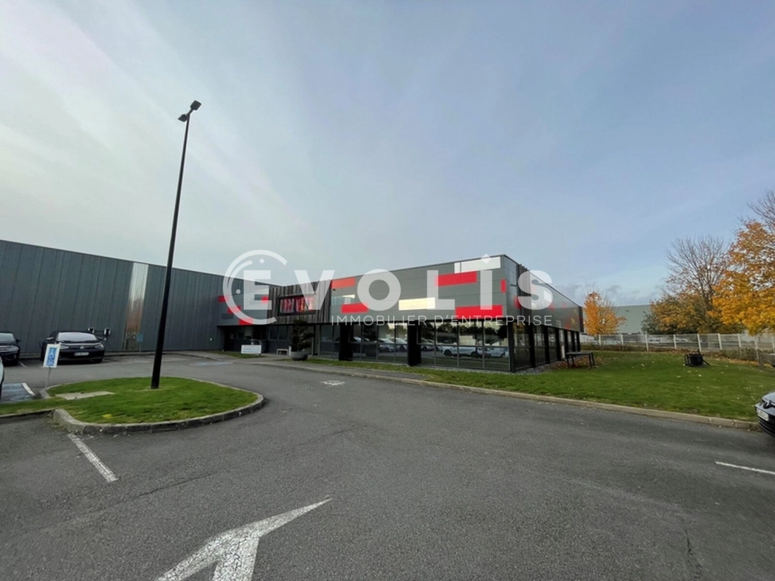 Photo 6 – location Entrepôts / activités	SAINGHIN EN MELANTOIS (59262)