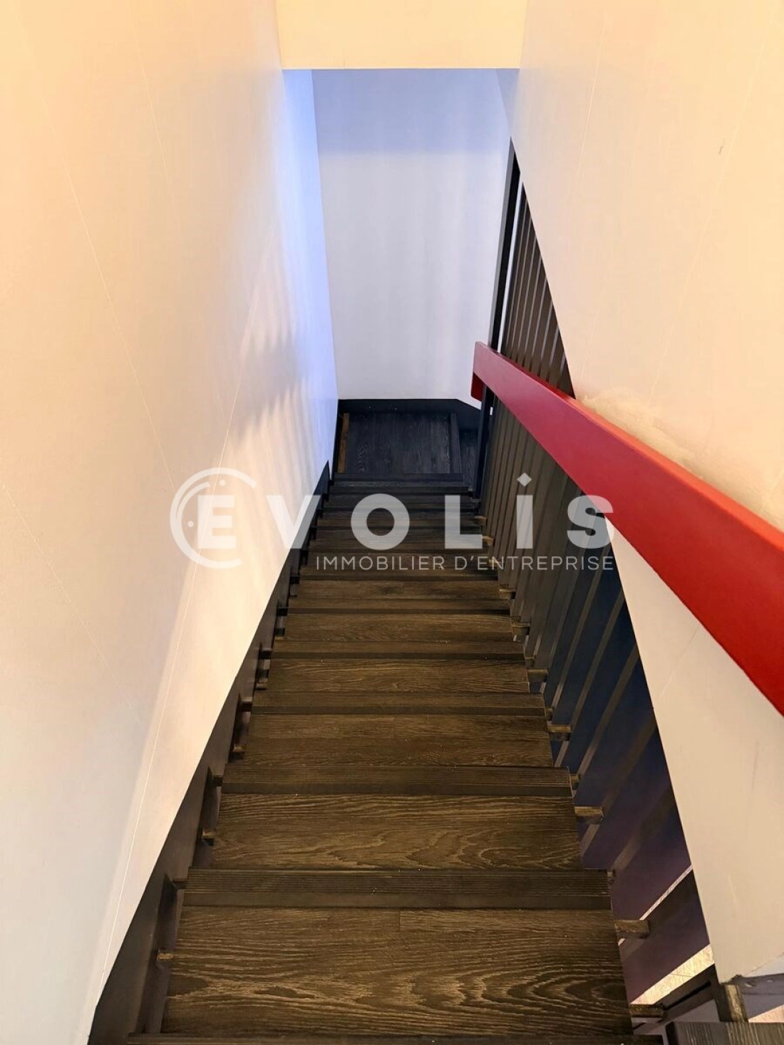 Photo 2 – location bureaux	PARIS (75016)