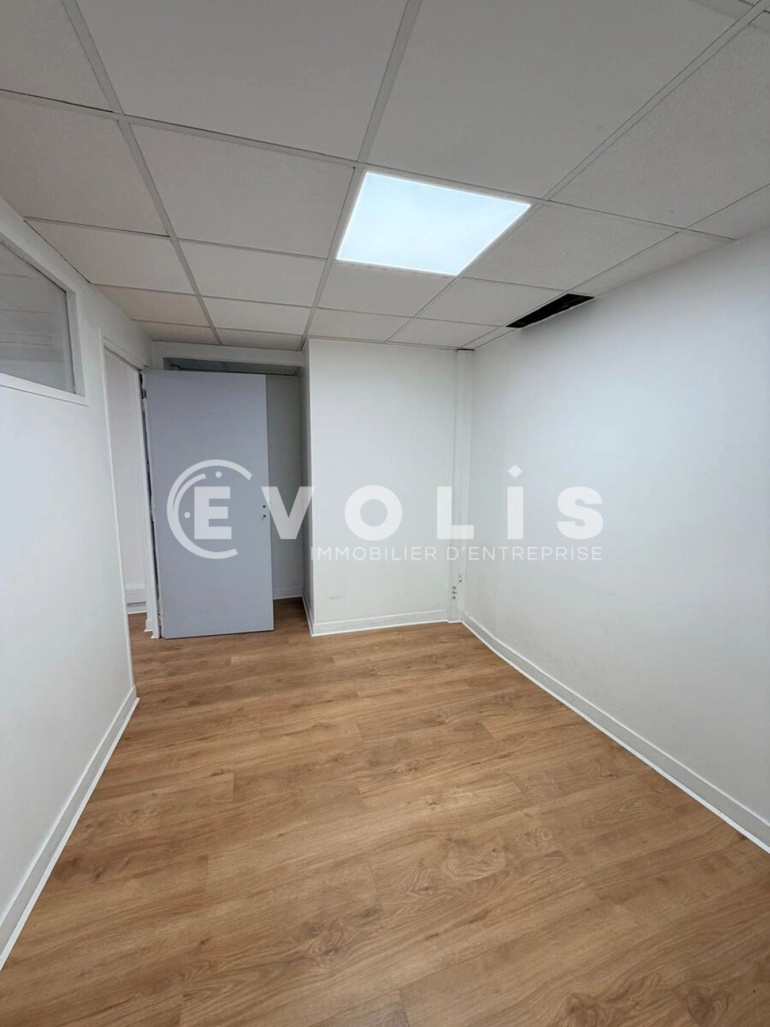 Photo 4 – location bureaux	PARIS (75016)