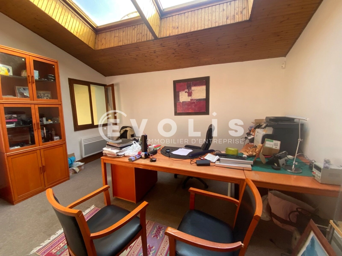 Photo 5 – location Entrepôts / activités	BAGNOLET (93170)