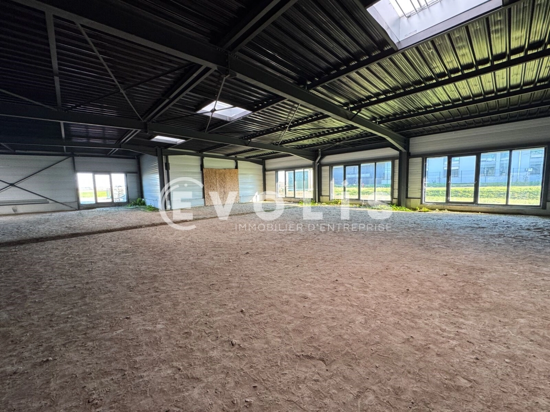 Photo 1 – vente Locaux commerciaux	GLISY (80440)