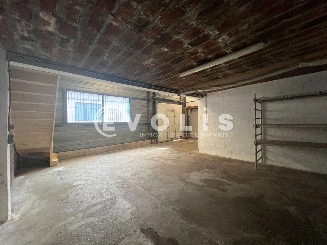 Photo 10 – location Entrepôts / activités	VILLENEUVE LE ROI (94290)