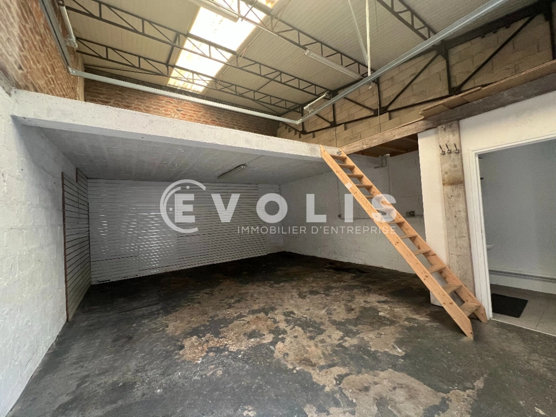 Photo 14 – location Entrepôts / activités	VILLENEUVE LE ROI (94290)