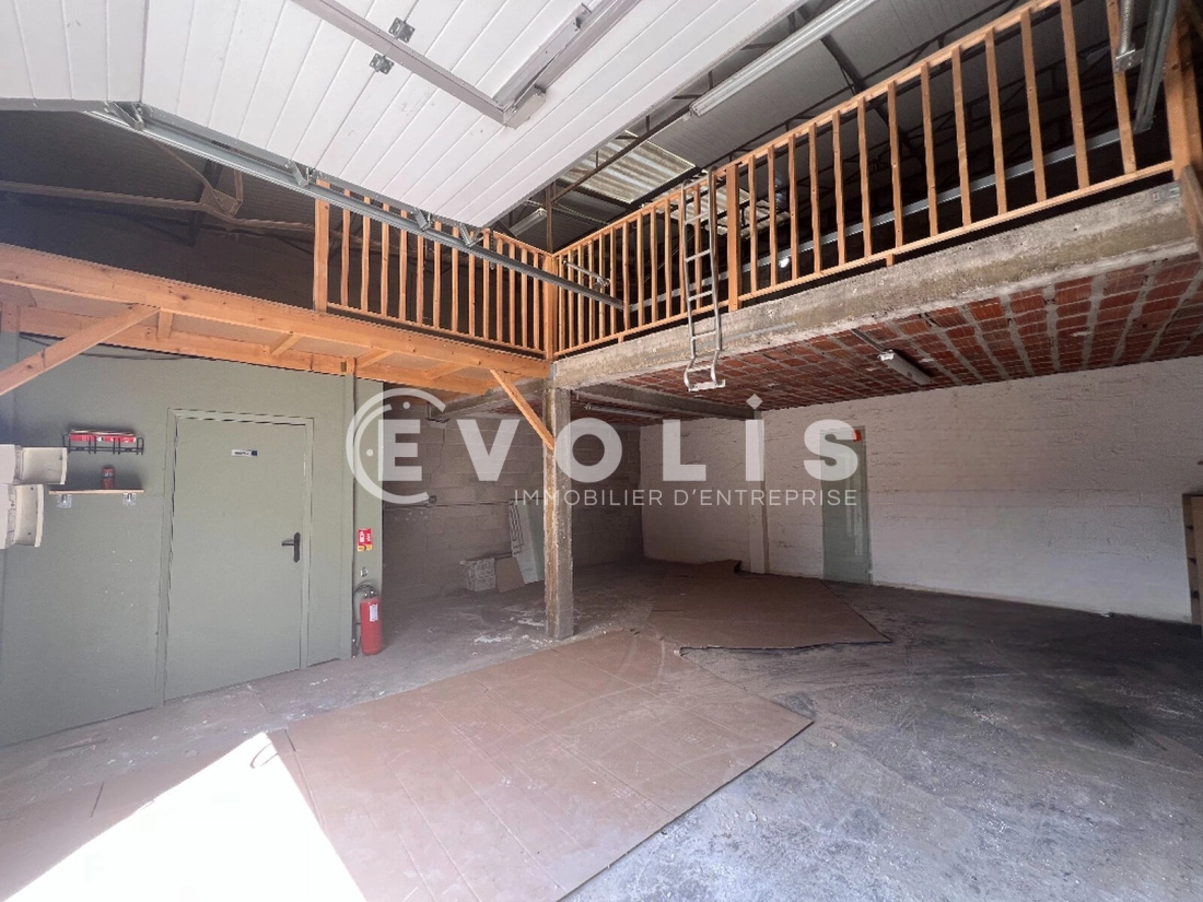 Photo 15 – location Entrepôts / activités	VILLENEUVE LE ROI (94290)