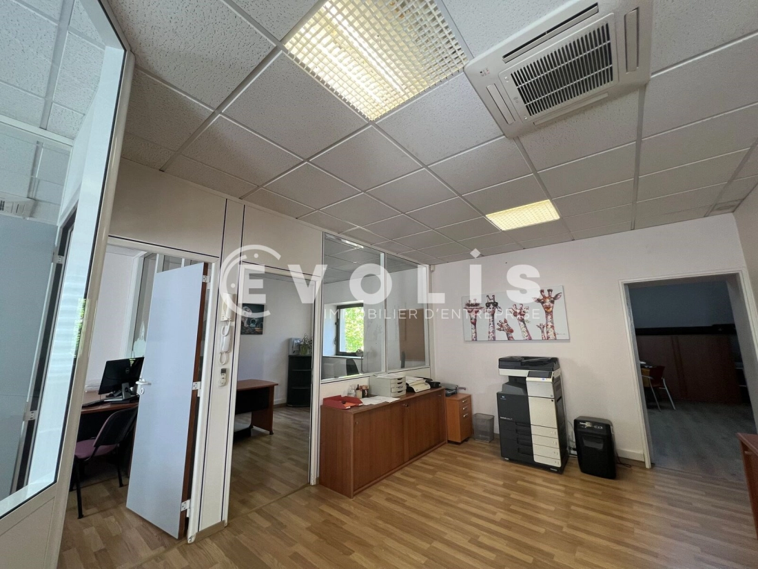 Photo 7 – vente bureaux	LES ULIS (91940)