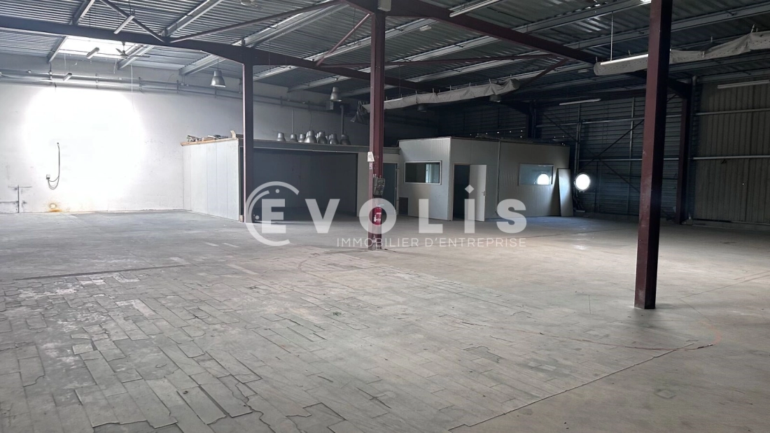 Photo 4 – location Entrepôts / activités	SAINT ANDRE DE CUBZAC (33240)