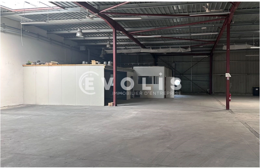 Photo 1 – location Entrepôts / activités	SAINT ANDRE DE CUBZAC (33240)