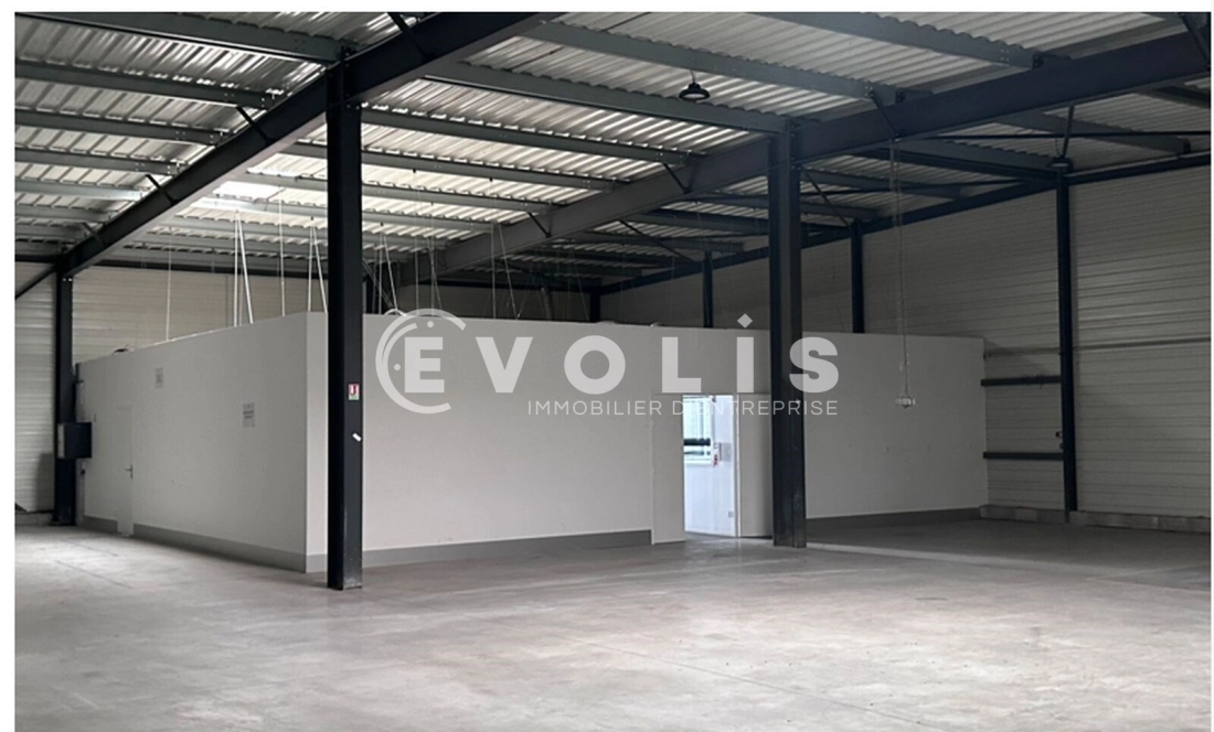 Photo 1 – location Entrepôts / activités	SAINT ANDRE DE CUBZAC (33240)