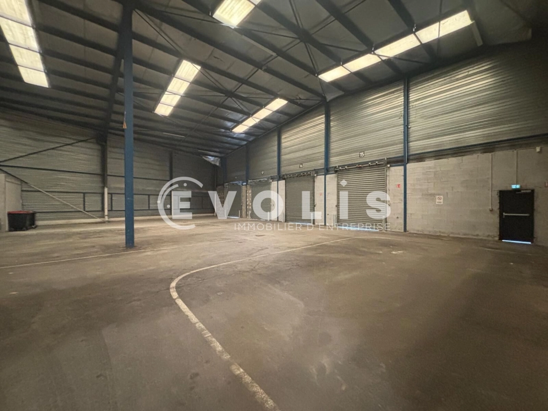 Photo 12 – location Entrepôts / activités	CORBAS (69960)