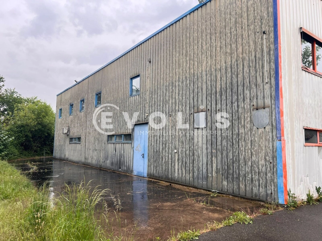 Photo 6 – vente Entrepôts / activités	CIVRIEUX D'AZERGUES (69380)