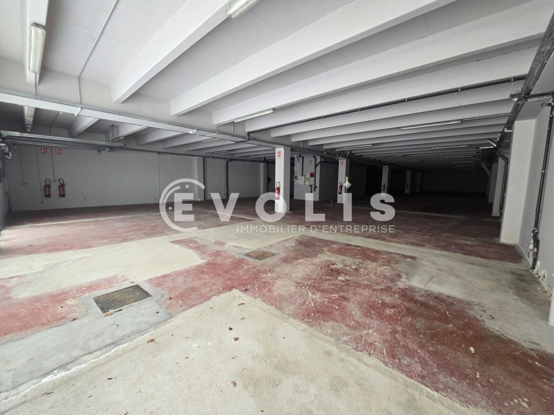 Photo 3 – location Entrepôts / activités	PALAISEAU (91120)