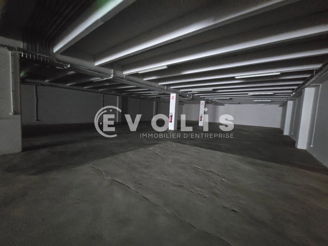 Photo 5 – location Entrepôts / activités	PALAISEAU (91120)