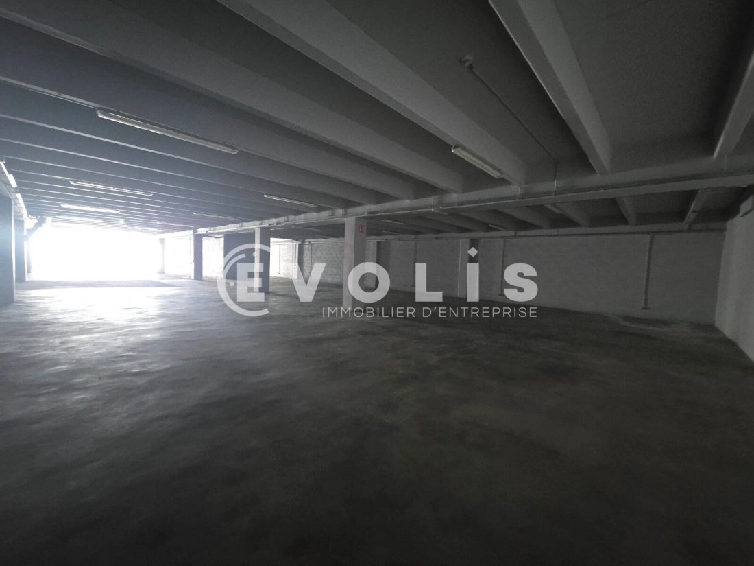 Photo 6 – location Entrepôts / activités	PALAISEAU (91120)