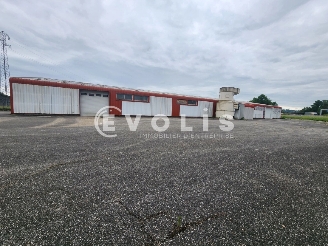Photo 9 – vente Entrepôts / activités	RUY MONTCEAU (38300)