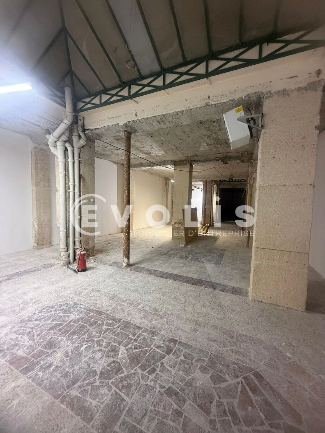 Photo 4 – location Locaux commerciaux	PARIS (75011)