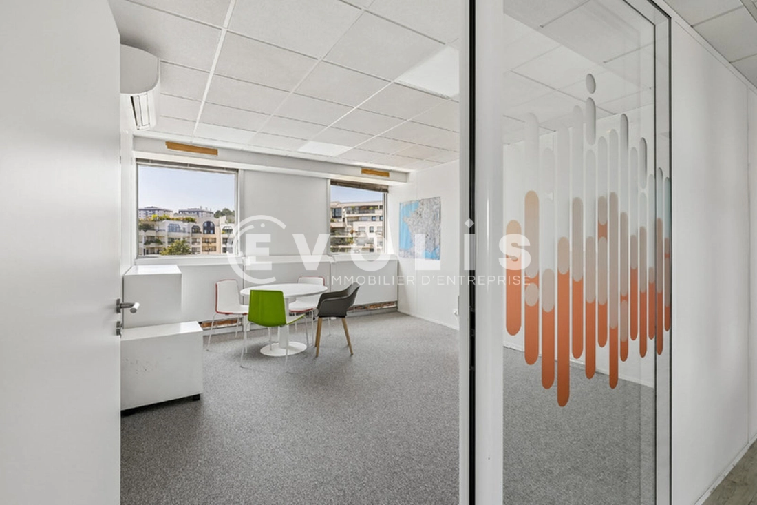 Photo 6 – location bureaux	SURESNES (92150)