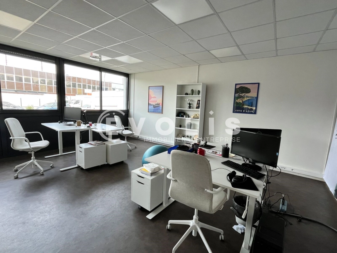 Photo 2 – location bureaux	BORDEAUX (33300)
