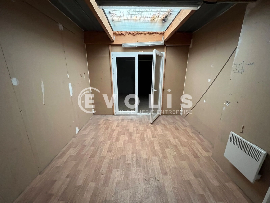 Photo 5 – location Entrepôts / activités	VARENNES JARCY (91480)