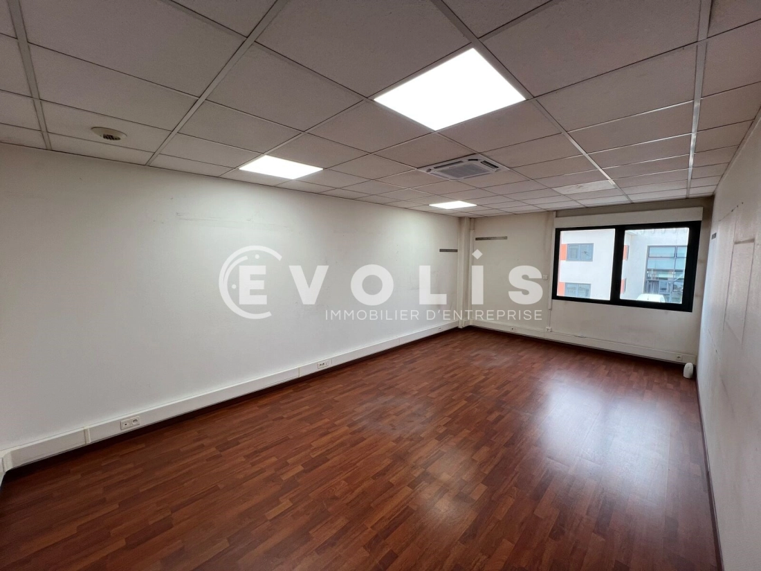 Photo 7 – vente Entrepôts / activités	MEYZIEU (69330)
