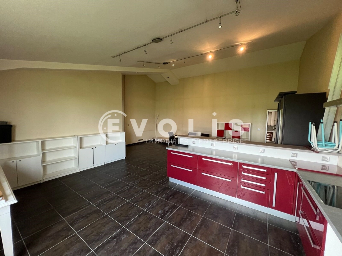 Photo 13 – vente Entrepôts / activités	MEYZIEU (69330)
