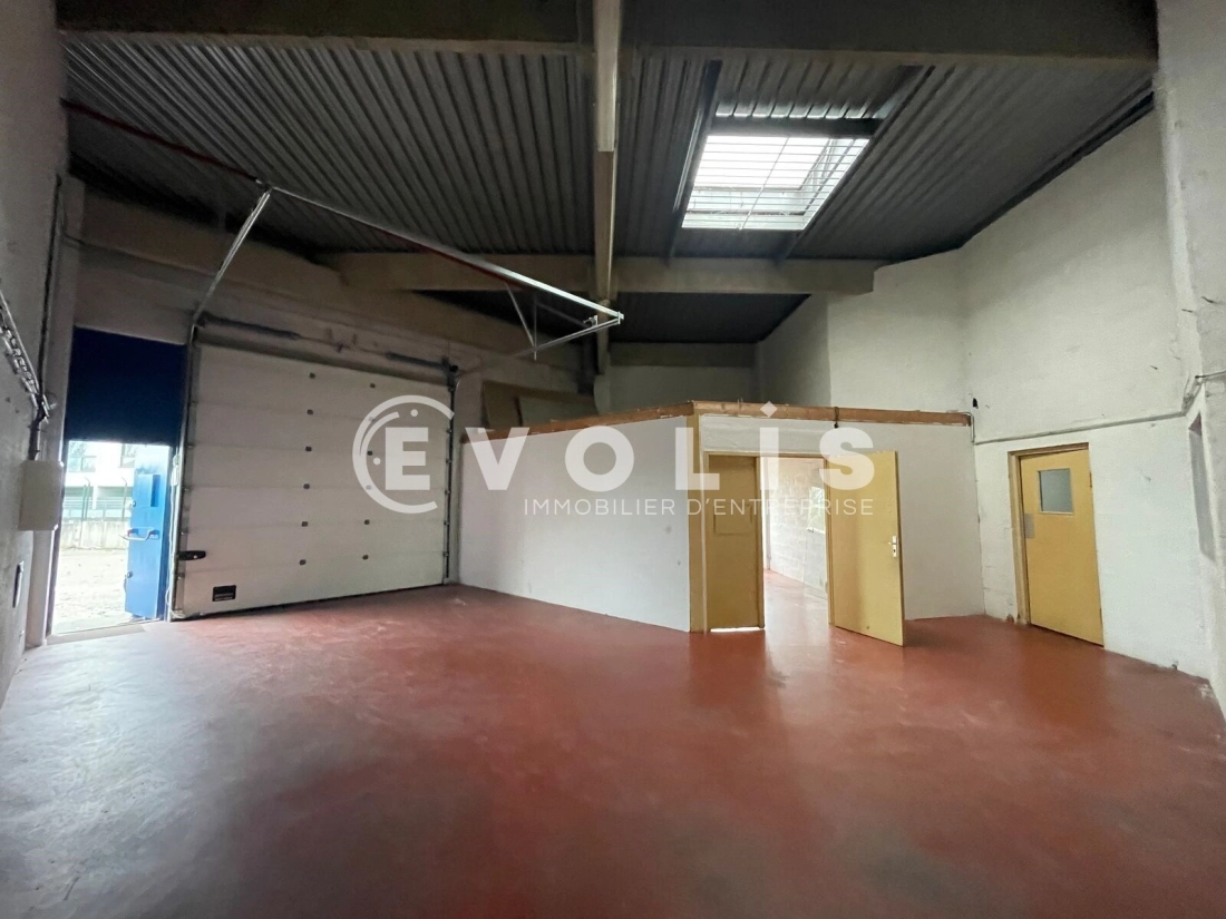 Photo 11 – vente Entrepôts / activités	BORDEAUX (33300)